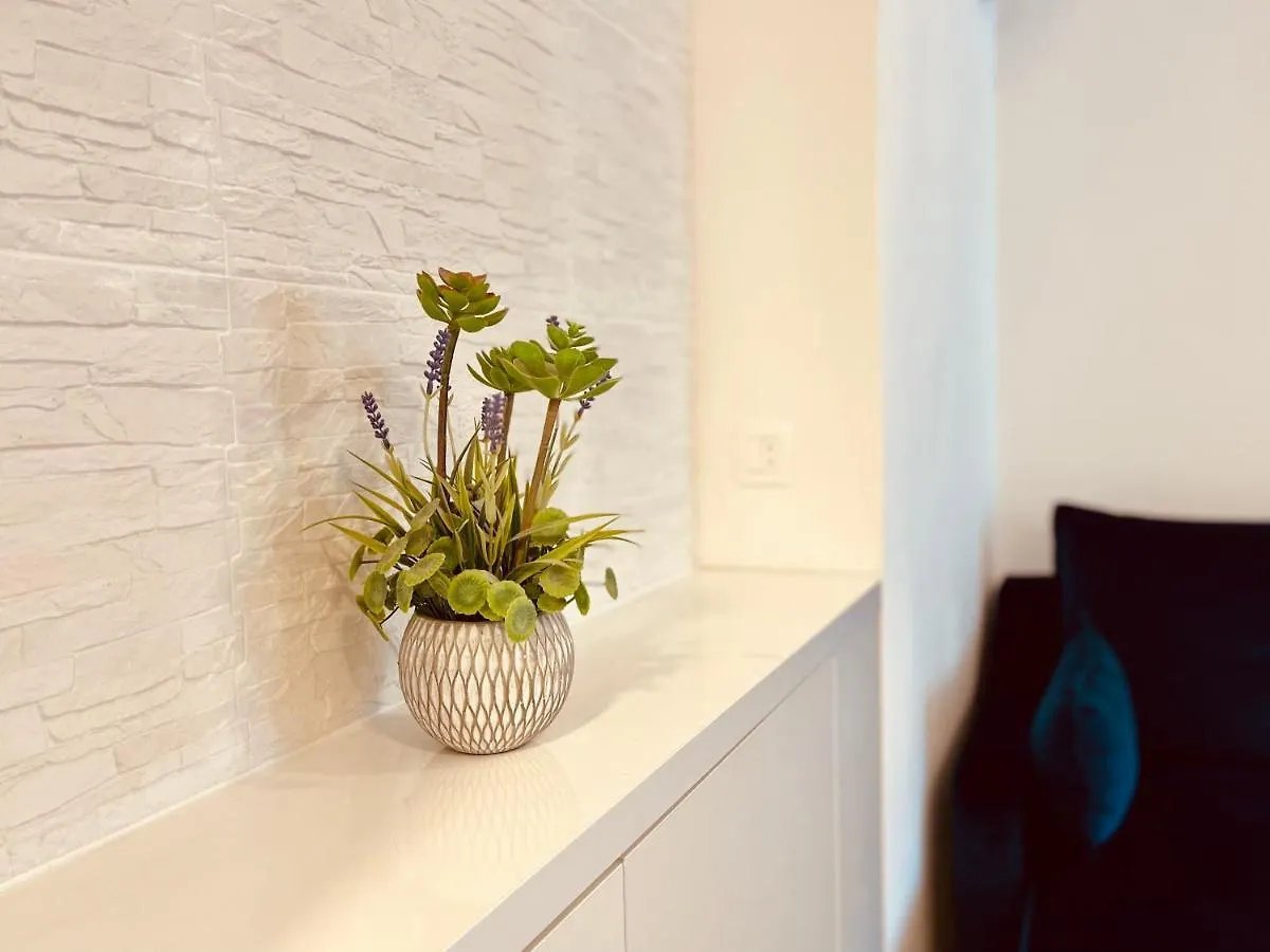 Apartment Apartman Lobel Split